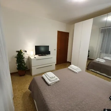 12 Minuti Da Venezia Con Parcheggio Apartamento Marghera